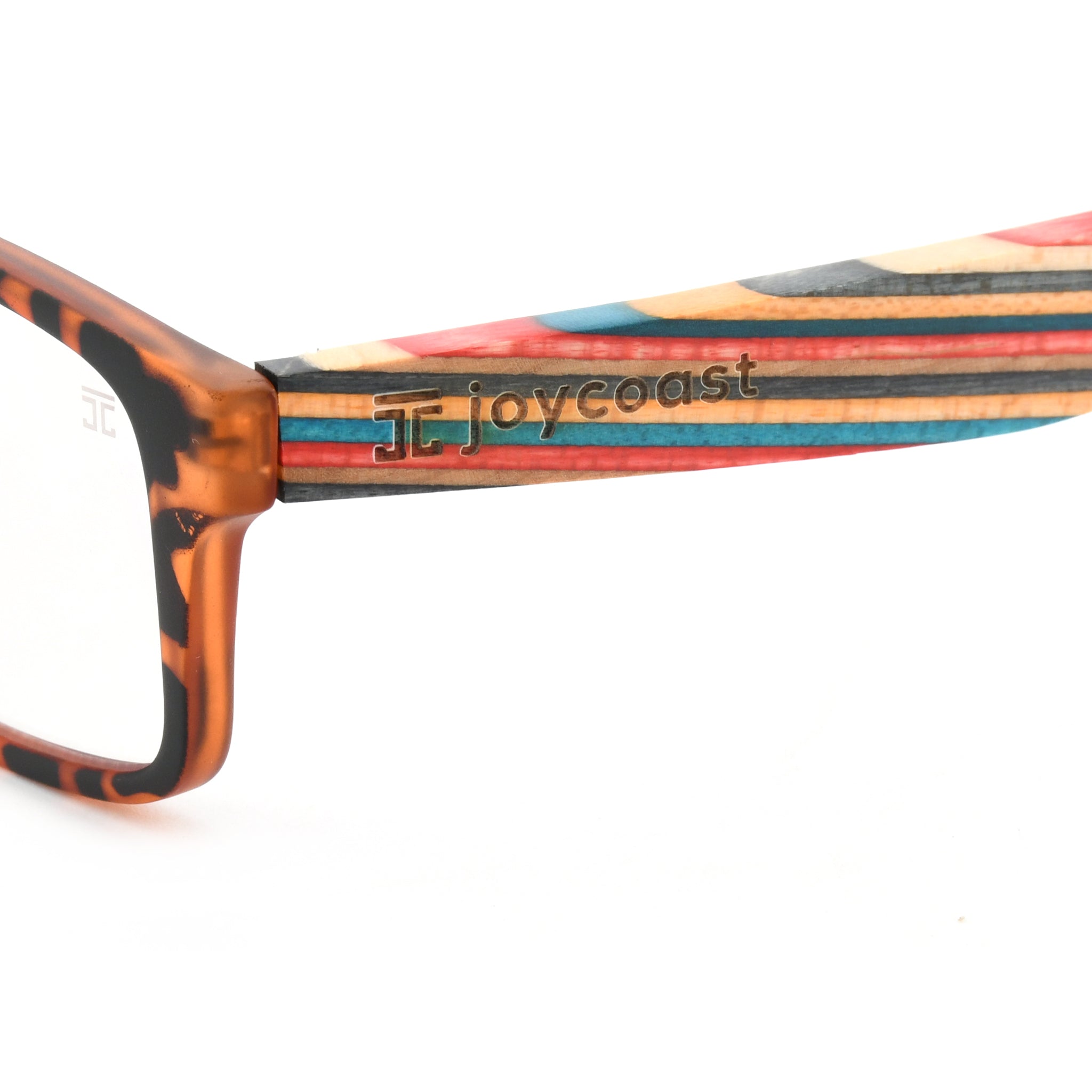 Reading glasses corner view, orange frame with multicolor stripe temple arm