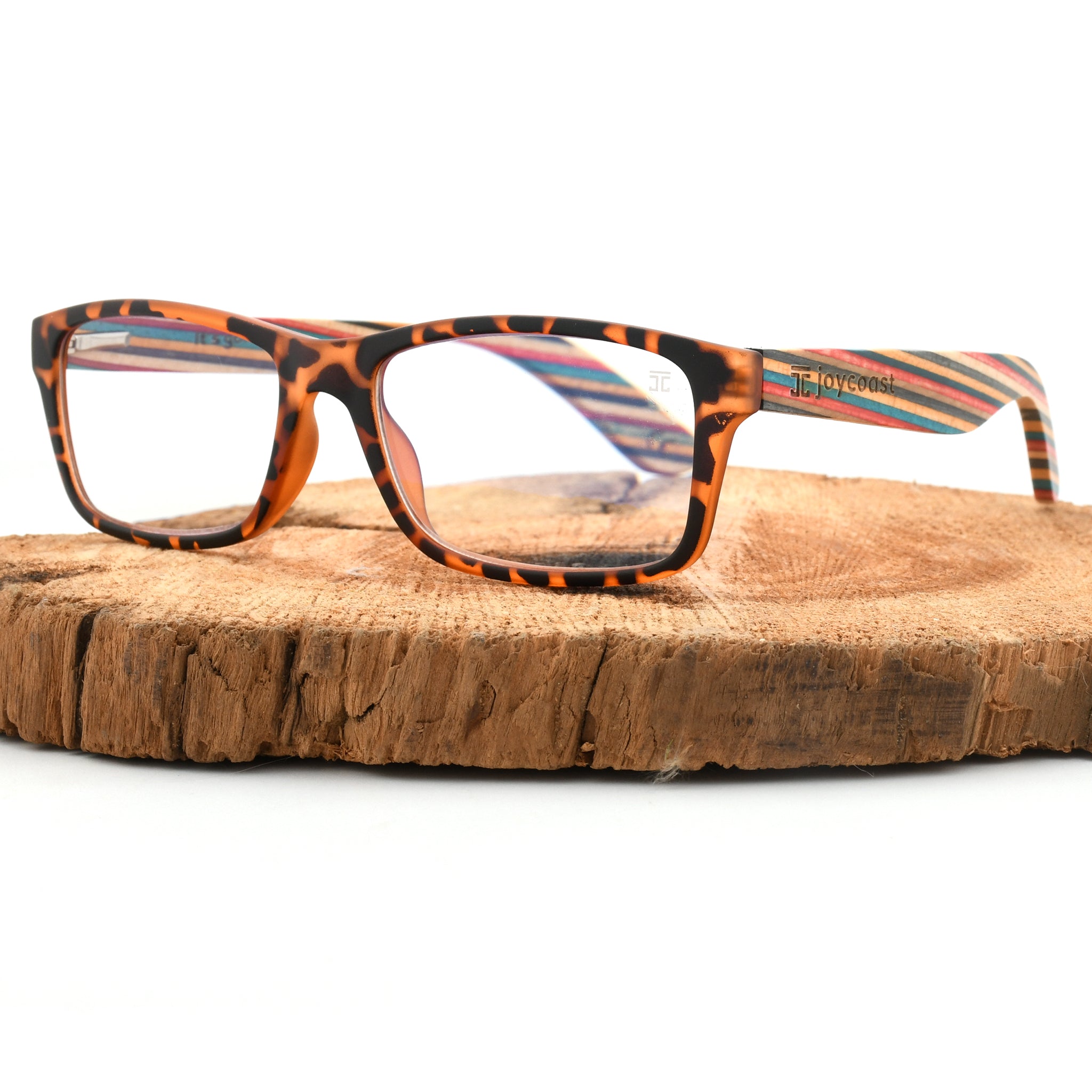 Tortoise-pattern reading glasses with orange and multicolor stripe temples