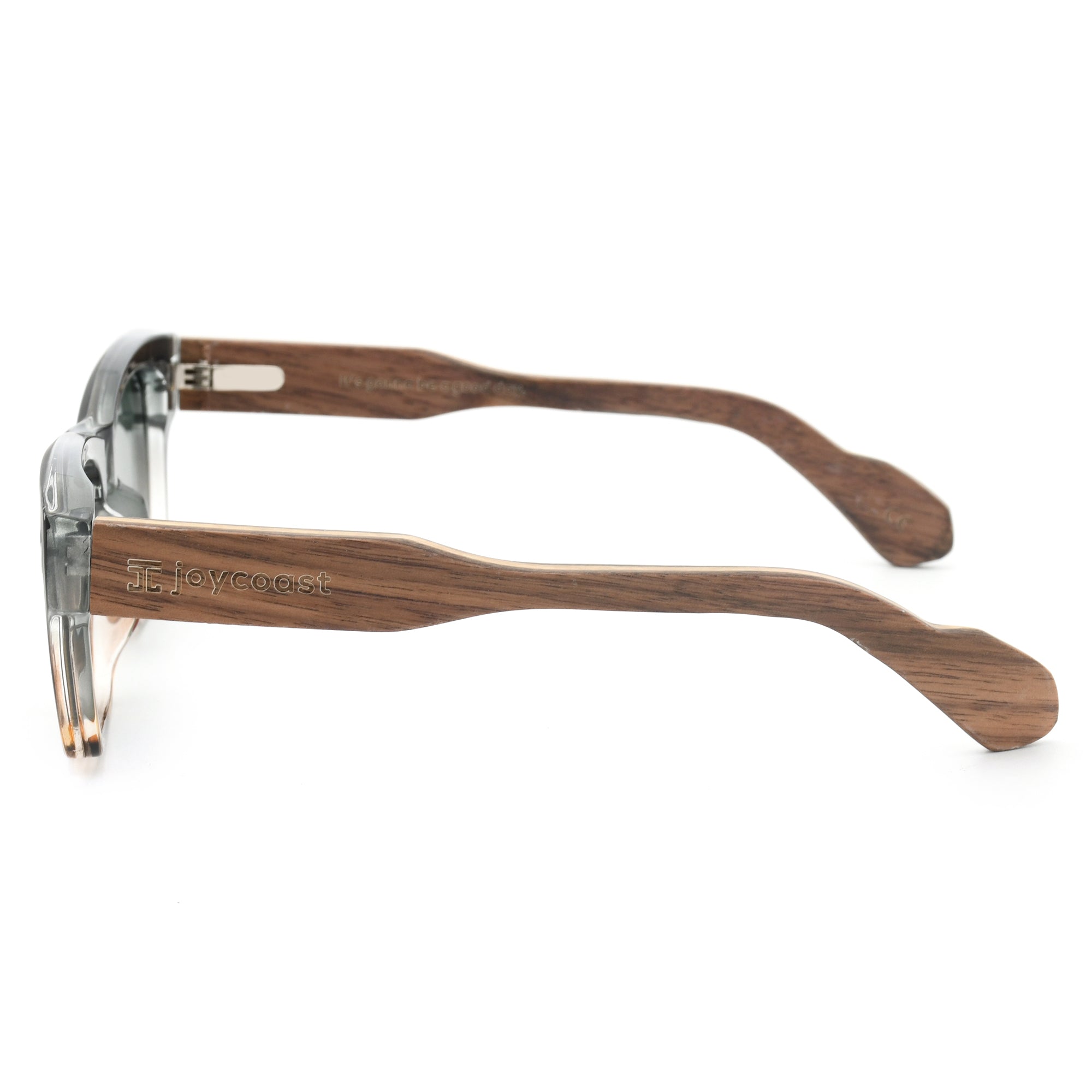 LS5601-C2 // Infinity Walnut Veneer