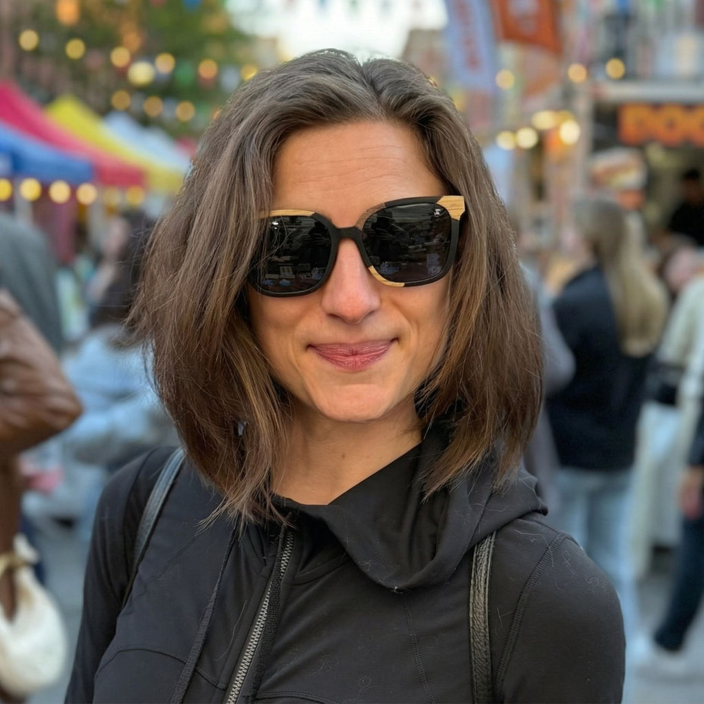 Polarized sunglasses with black frame and dark lenses