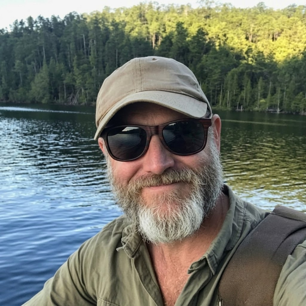 Woodgrain wooden sunglasses with dark frame and black lenses on a man