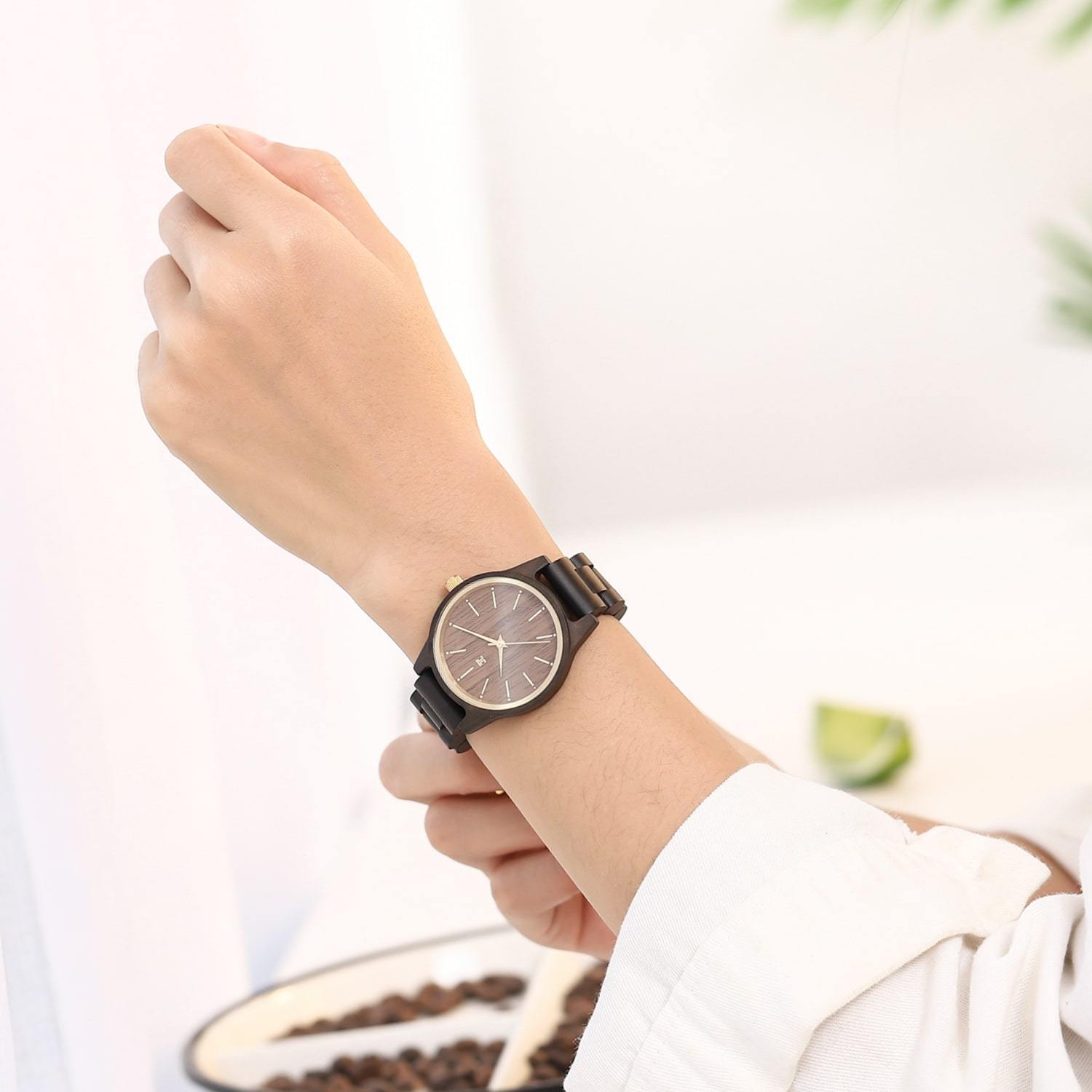 Tones | Dark Sandalwood & Walnut