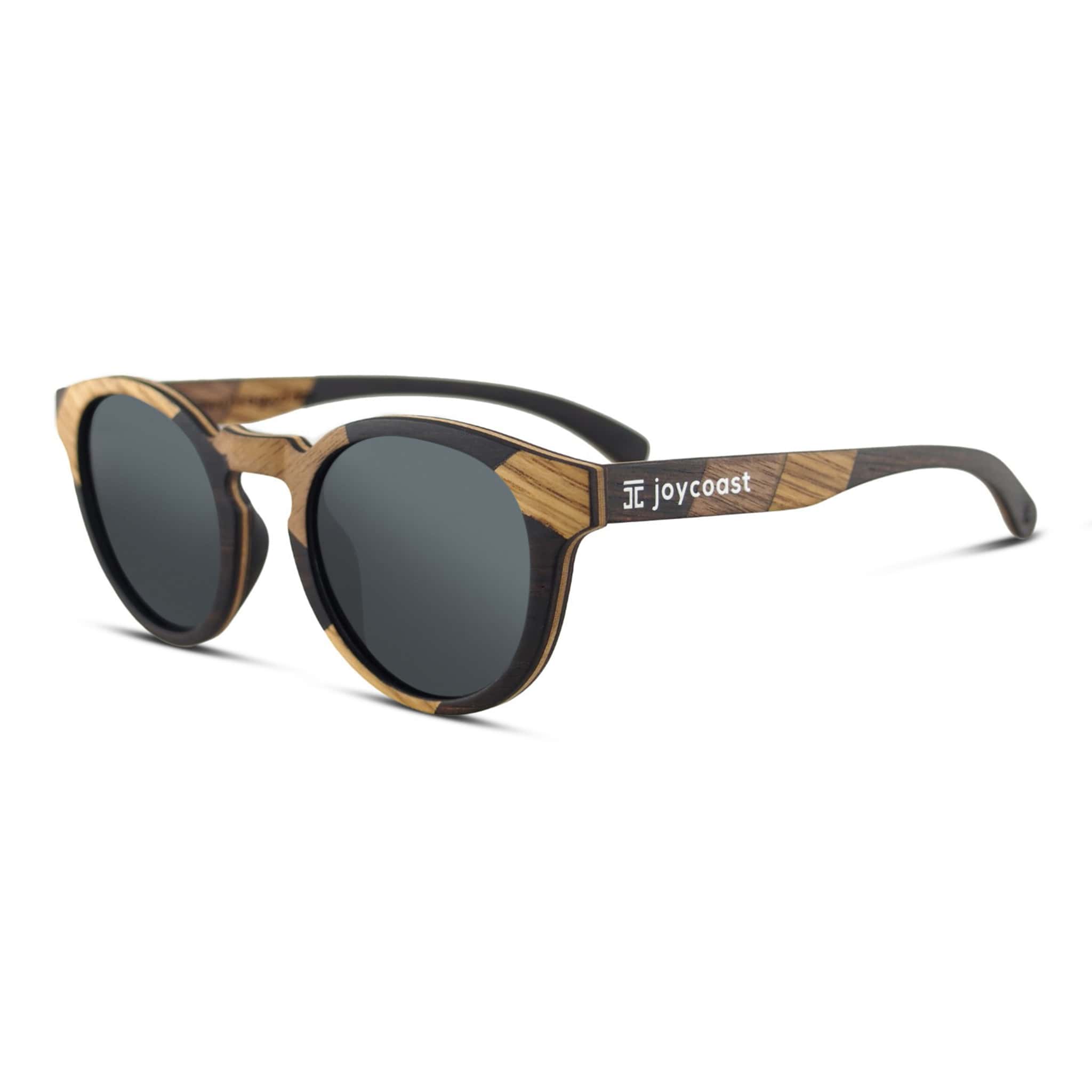 Round sunglasses with dark grey polarized lenses and wood-pattern frame, black temples
