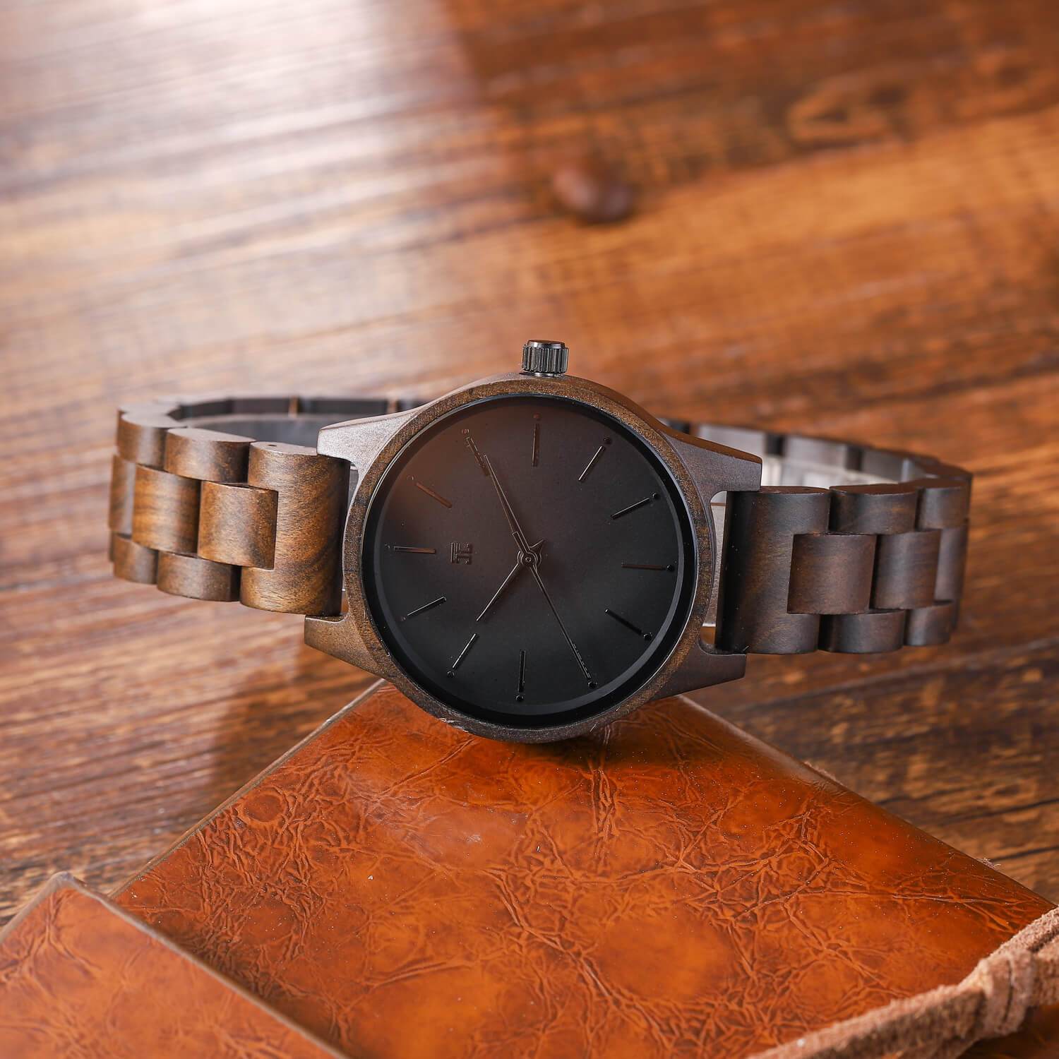 “Everywhere” | Women’s Dark Sandalwood Watch - Joycoast